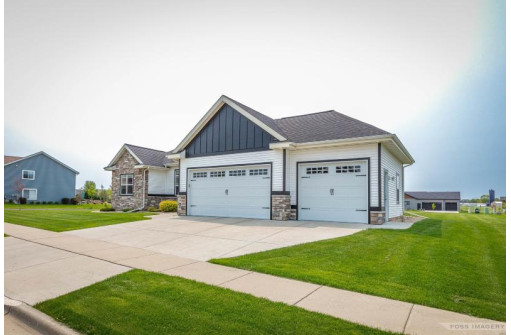 7730 Catchfly Lane, DeForest, WI 53532