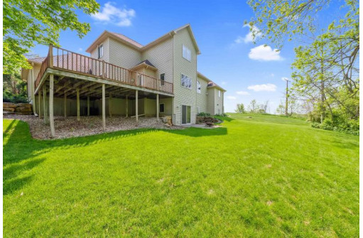 157 Glen View Road, Mount Horeb, WI 53572