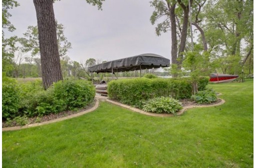 6209 Winnequah Road, Monona, WI 53716