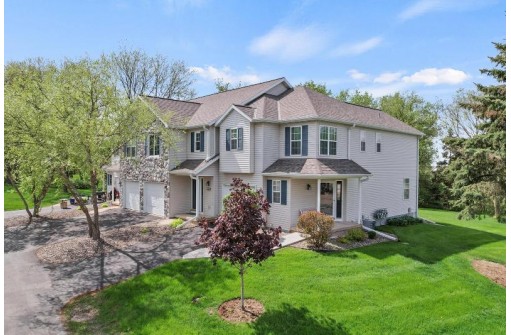 203 N Musket Ridge Drive, Sun Prairie, WI 53590