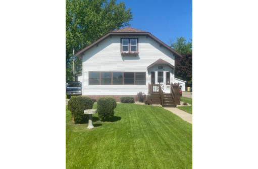 425 W State Street, Mauston, WI 53948