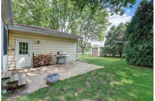 124 Davison Drive, Sun Prairie, WI 53590