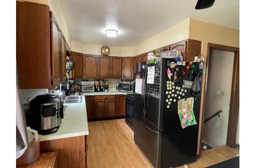 1822 11th Lane, Friendship, WI 53934