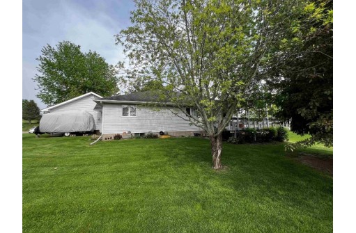 615 Terrace Court, Monticello, WI 53570