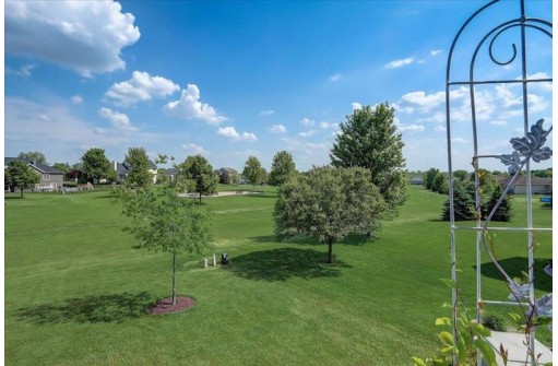 6472 Harvest Moon Court, Waunakee, WI 53597