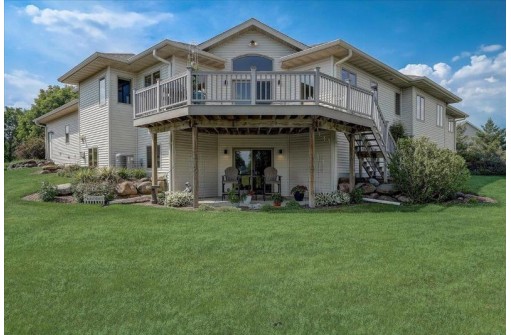 6472 Harvest Moon Court, Waunakee, WI 53597