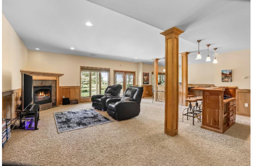 9705 Hill Creek Drive, Verona, WI 53593