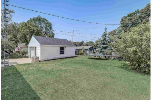 219 W Albert Street, Portage, WI 53901