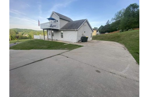 800 W Side Drive, Richland Center, WI 53581