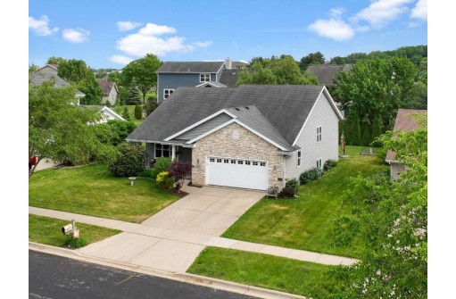 5215 Snapdragon Trail, Fitchburg, WI 53711