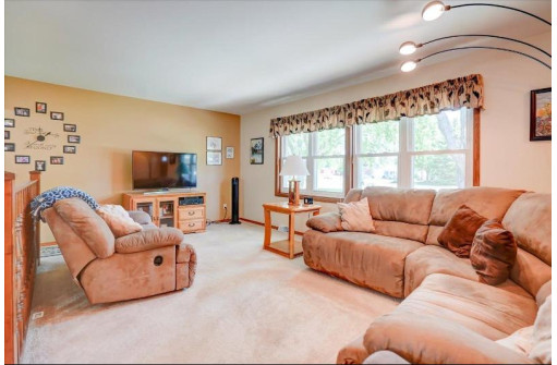 516 Spahn Court, Sun Prairie, WI 53590