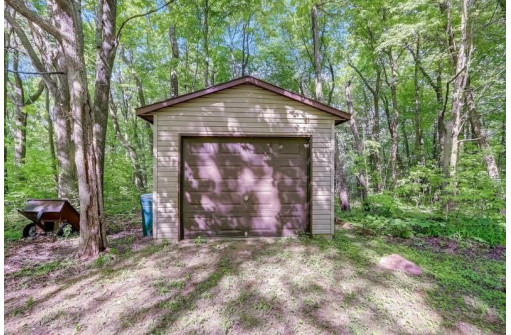 S5386 O'Neil Road, Baraboo, WI 53913