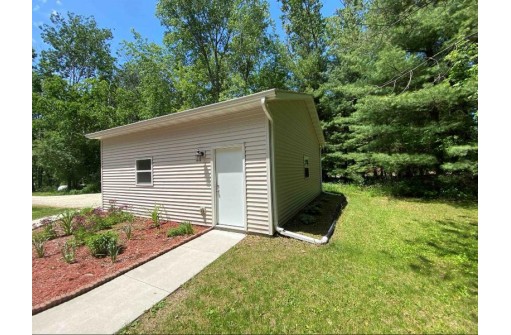 W758 Norway Road, Fall River, WI 53932