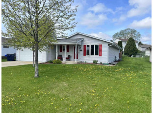 2223 Pine View Lane Janesville, WI 53546