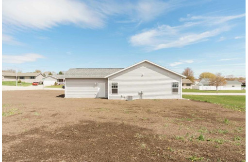 3921 Kipling Drive, Janesville, WI 53548-8111