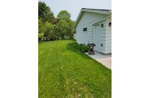 1230 Hemlock Drive, Reedsburg, WI 53959