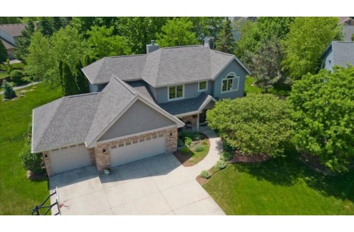 1827 Harwood Court, Sun Prairie, WI 53590