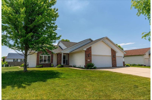 1491 Chadsworth Drive, Sun Prairie, WI 53590