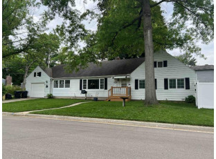 101 W Mckinley Street Stoughton, WI 53589