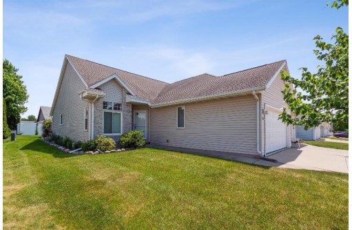 2912 N Wright Road 2, Janesville, WI 53546