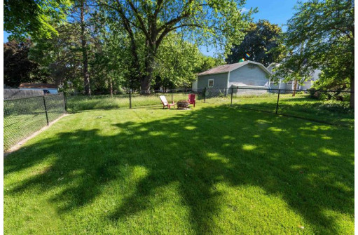 402 North Street, Beaver Dam, WI 53916