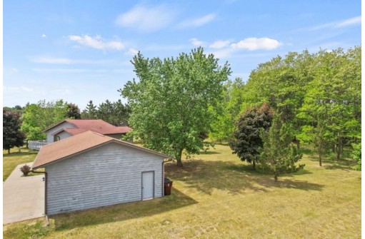 3395 3rd Drive, Oxford, WI 53952