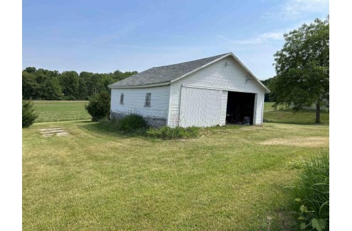 15030 W Speich Road, Orfordville, WI 53576