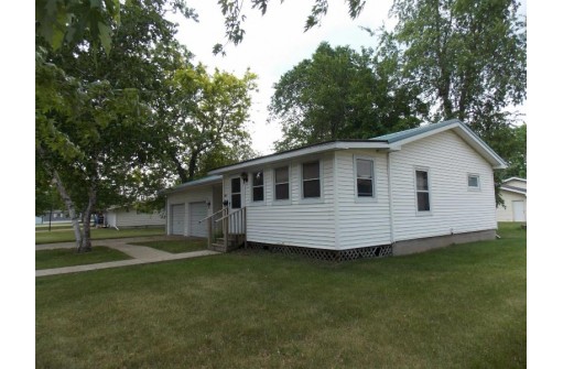 1801 W 2nd Avenue, Brodhead, WI 53520