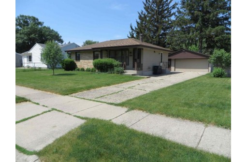 2020 Adel Street, Janesville, WI 53546