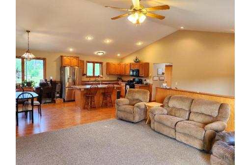 W4101 Moore Road, Rio, WI 53960