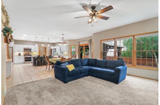 7201 Countrywood Lane, Madison, WI 53719