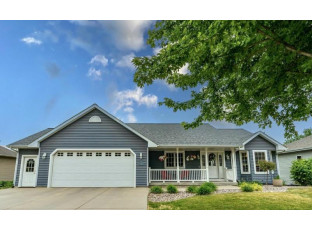 416 Old Indian Trail DeForest, WI 53532