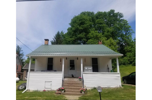 146 N Main Street, Potosi, WI 53820