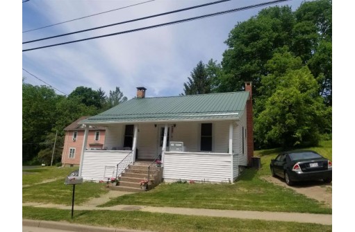 146 N Main Street, Potosi, WI 53820