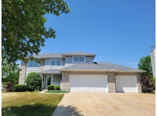 816 Valley View Drive Stoughton, WI 53589