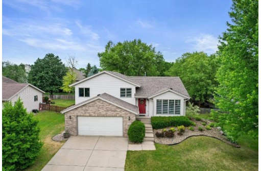 7202 Blue Maple Trail, Madison, WI 53719