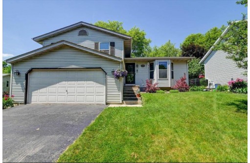 2918 Wayland Drive, Madison, WI 53713