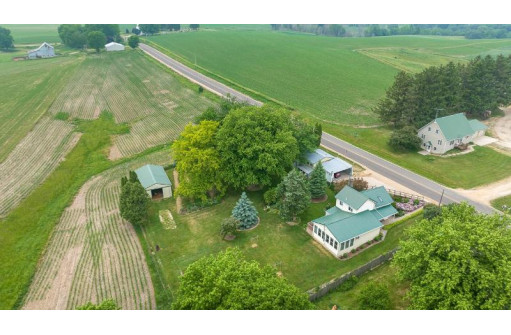 3203 County Road O, Platteville, WI 53818