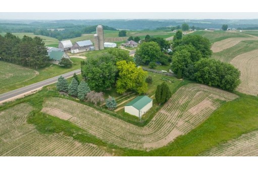 3203 County Road O, Platteville, WI 53818