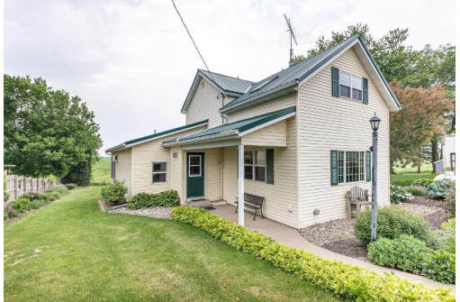 3203 County Road O, Platteville, WI 53818