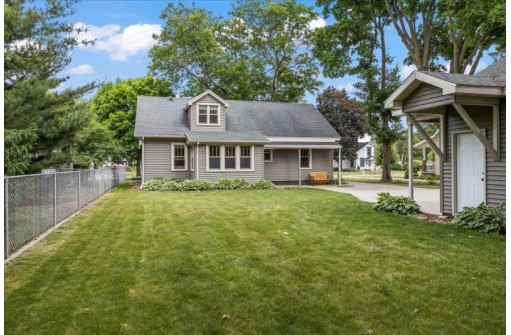 134 N Van Buren Street, Stoughton, WI 53589