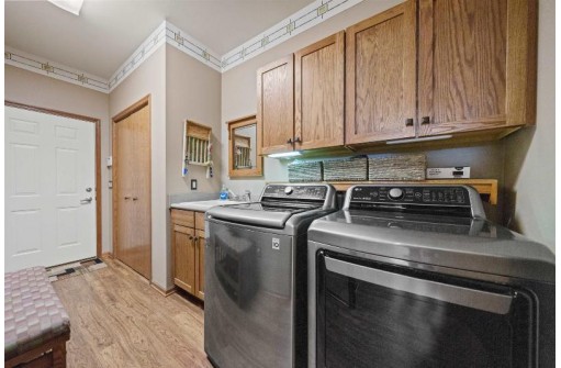 8502 Reid Drive, Madison, WI 53717