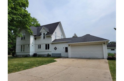 701 1st Center Avenue, Brodhead, WI 53520