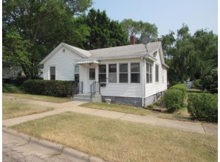 408 E Howard Street Portage, WI 53901