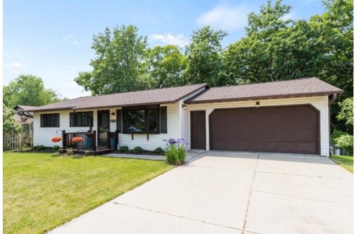 531 Ernstmeyer Drive, Baraboo, WI 53913