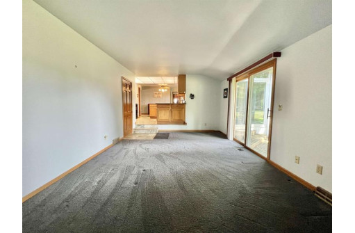 425 Hart Drive, Clinton, WI 53525-9101