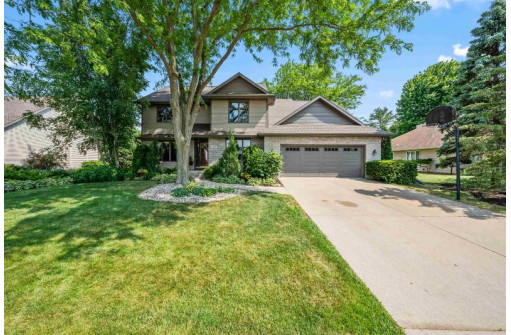 1851 Barrington Drive, Sun Prairie, WI 53590