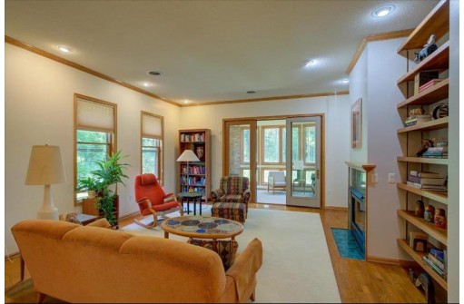 5418 Old Middleton Road 103, Madison, WI 53705