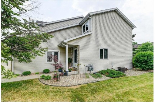 416 Goldenrod Circle, Verona, WI 53593