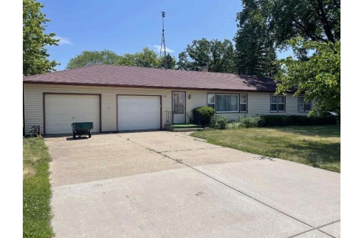 410 N Main Street, Orfordville, WI 53576